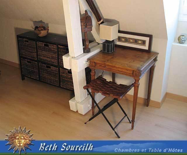 Bed and Breakfast Beth Soureilh Adults Only Coarraze Exterior foto