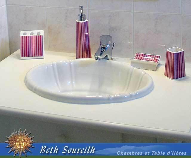 Bed and Breakfast Beth Soureilh Adults Only Coarraze Zimmer foto